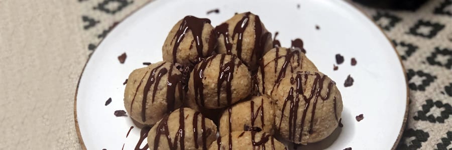 Choc-Banana and Peanut Butter Balls